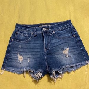 Express SHORTS